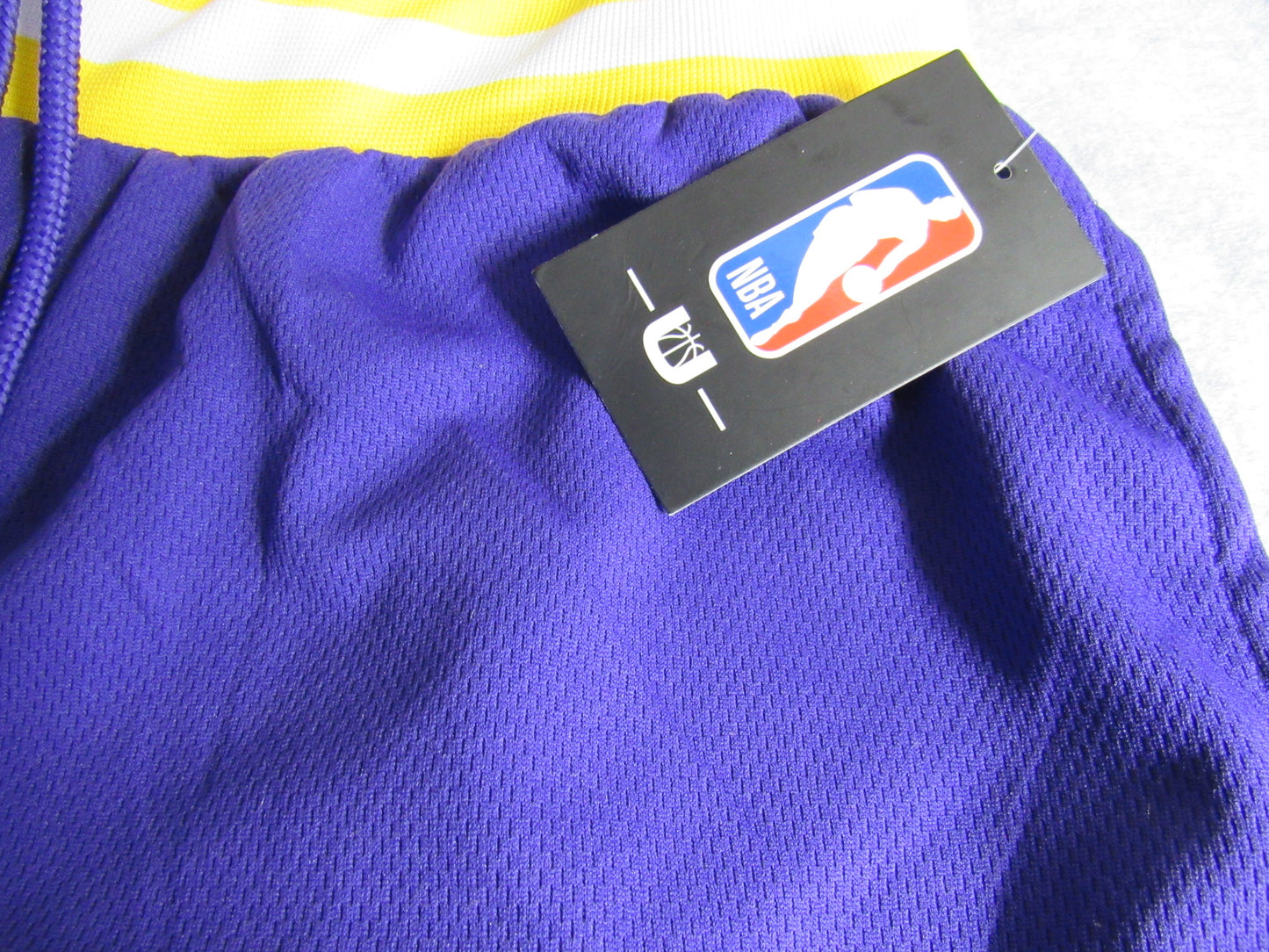 SHORT LOS ANGELES LAKERS NBA STORE OFICIAL