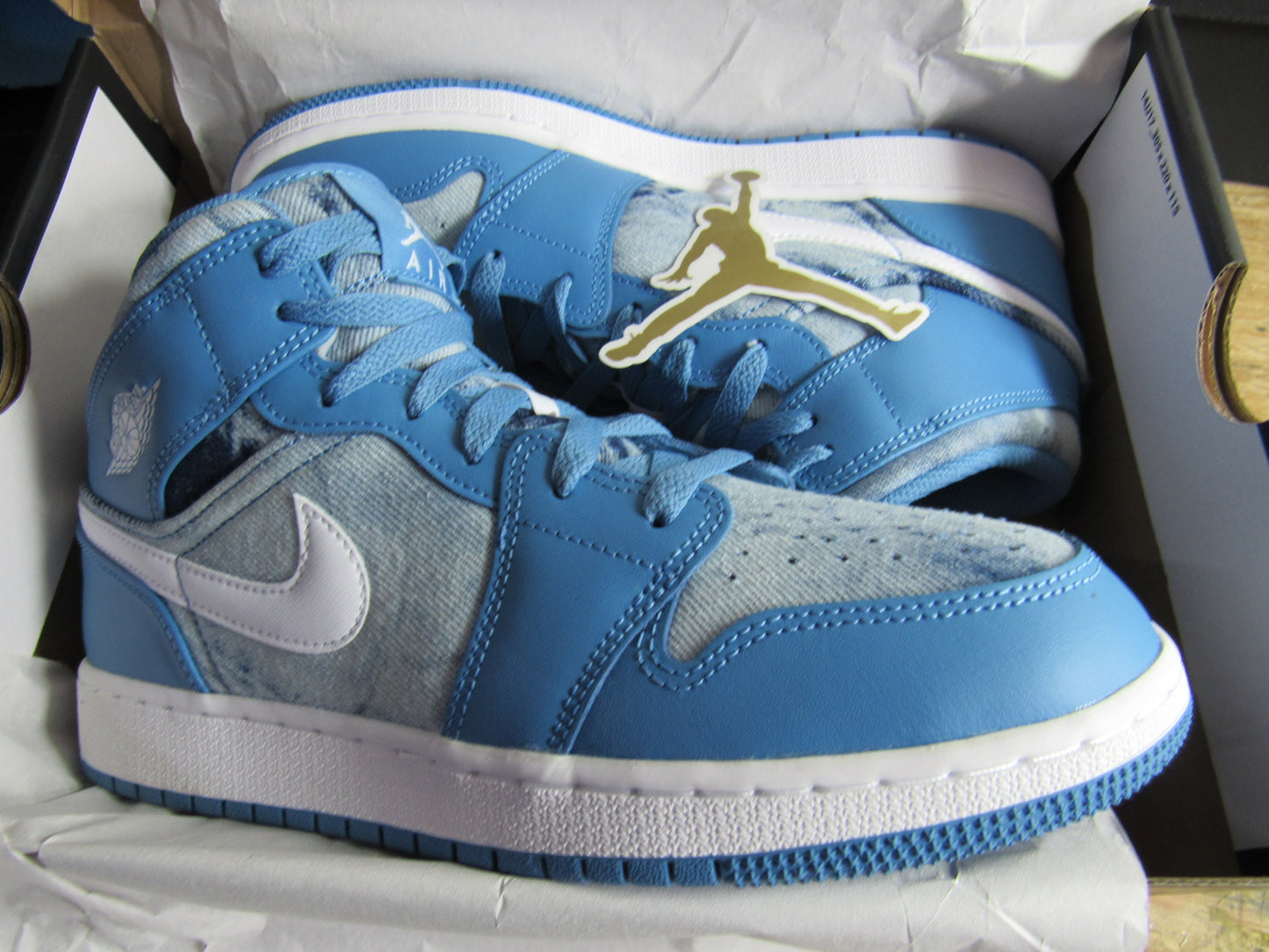 JORDAN 1 MID WASHED DENIM EN CAJA