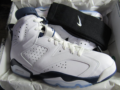 JORDAN 6 MIDNIGHT NAVY EN CAJA
