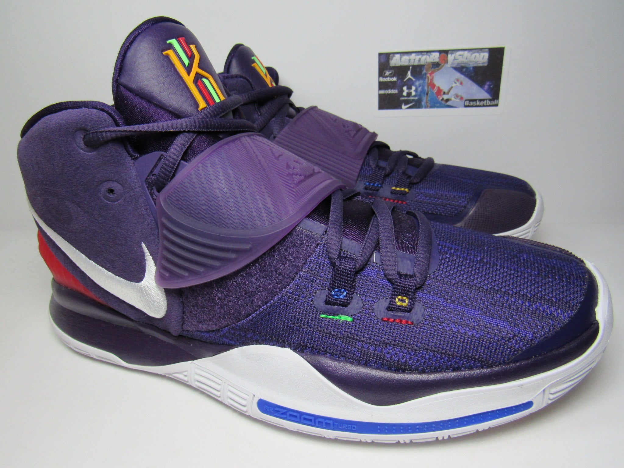 KYRIE IRVING 6 GRAND PURPLE EDITION EN CAJA