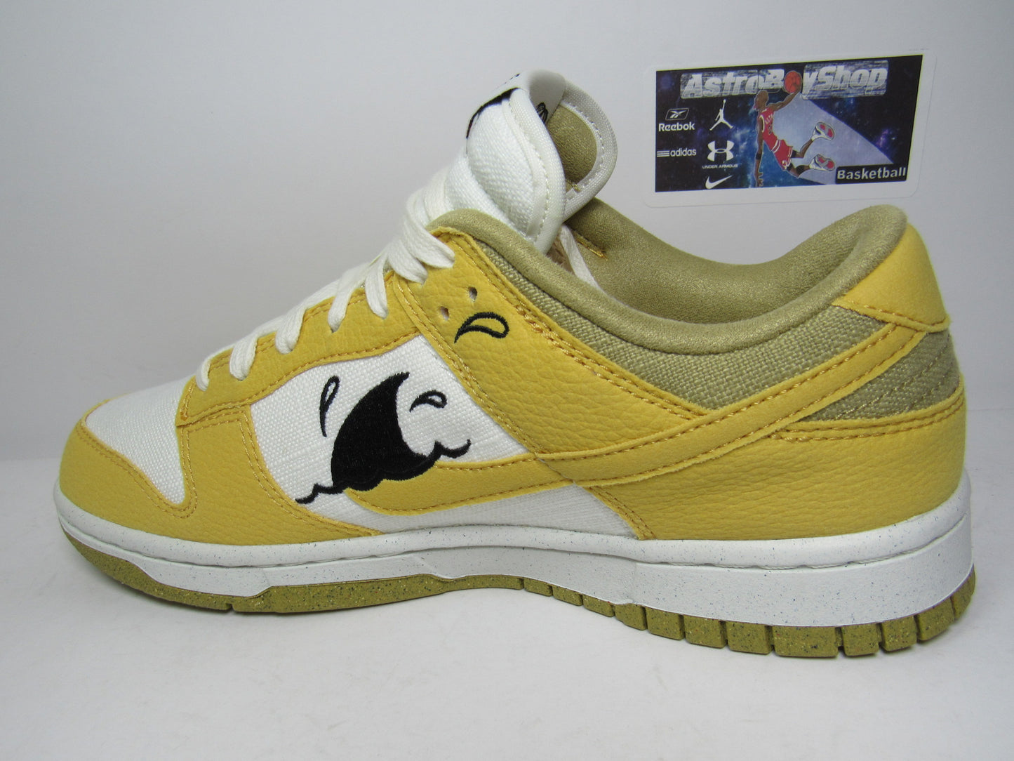 NIKE DUNK LOW "SUN CLUB" EN CAJA