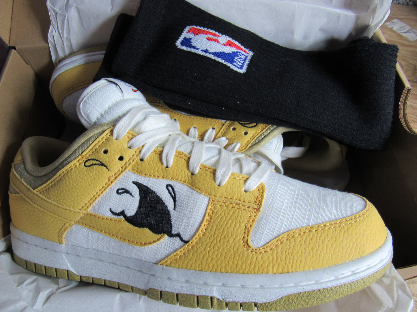 NIKE DUNK LOW "SUN CLUB" EN CAJA