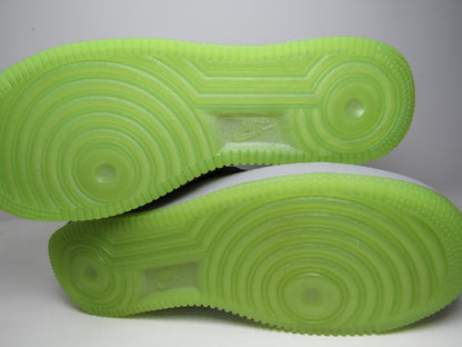 NIKE AIR FORCE 1 WOLF GREY VOLT EDITION GS KIDS EN CAJA