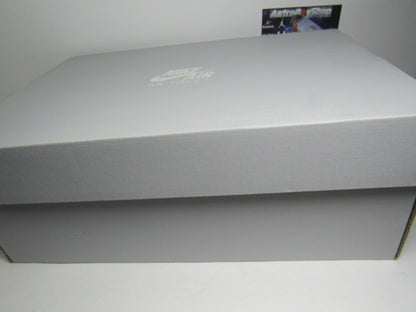 NIKE AIR FORCE 1 WOLF GREY VOLT EDITION GS KIDS EN CAJA