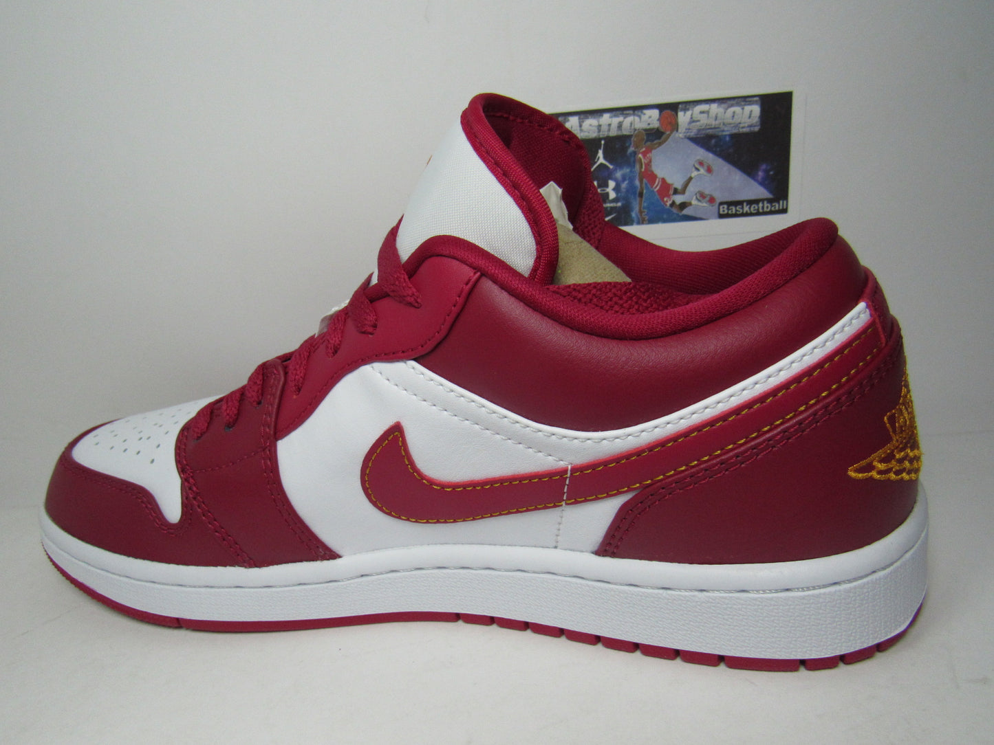 JORDAN 1 LOW CARDINAL RED EN CAJA