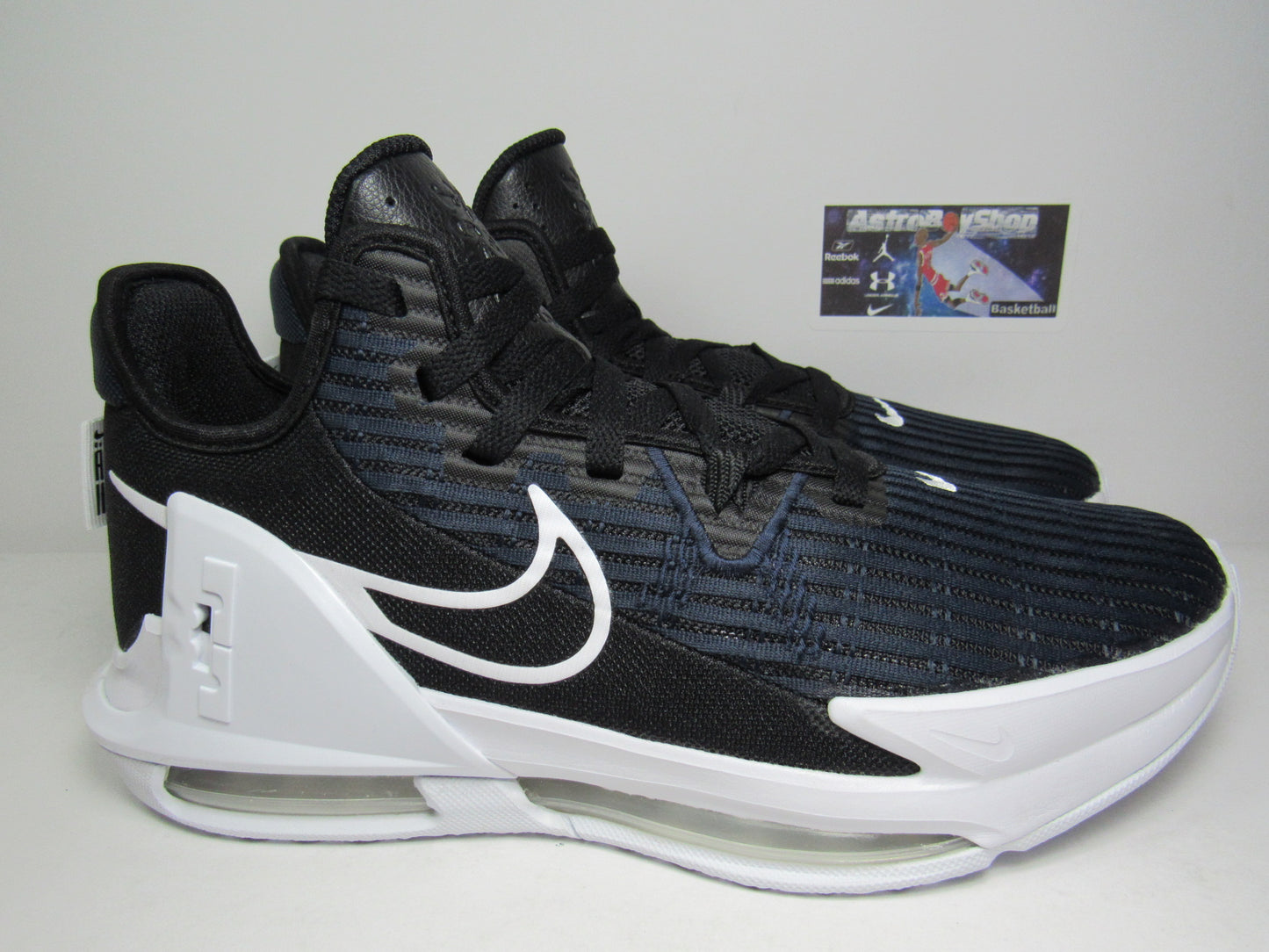 LEBRON WITNESS 6 OBSIDIAN NAVY EN CAJA