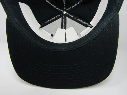 GORRA JORDAN PLANA TRIPLE BLACK BORDADO GRUESO (UNITALLA)