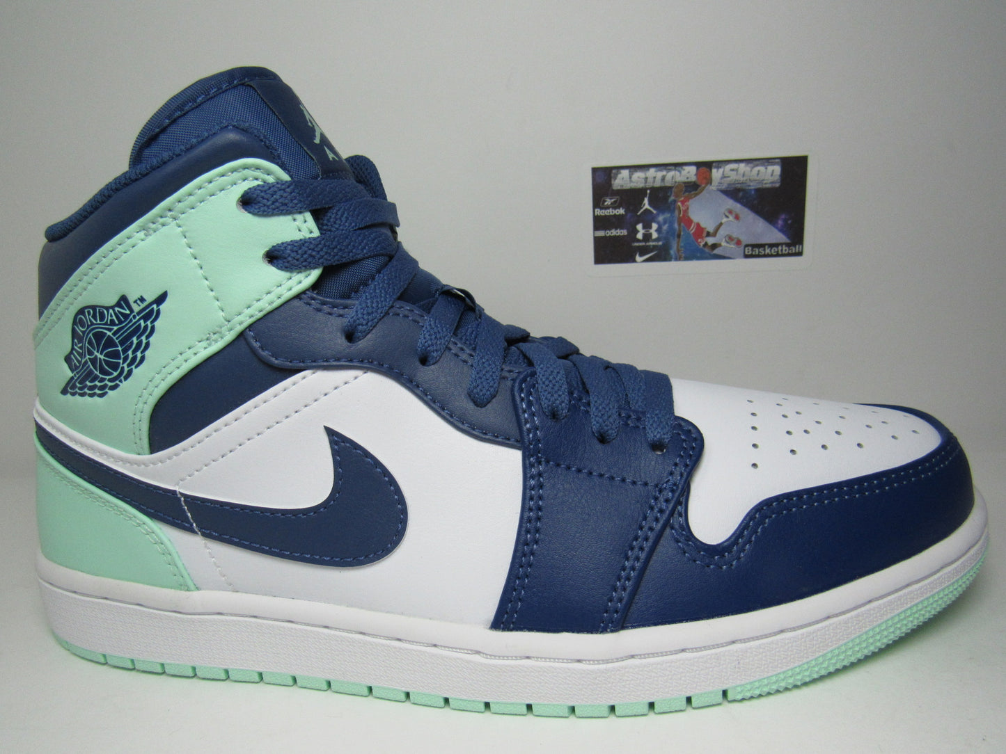 JORDAN 1 MID BLUE MINT EN CAJA