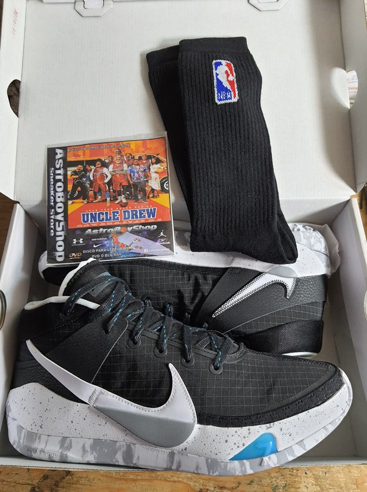 KEVIN DURANT 13 CEMENT GREY EN CAJA