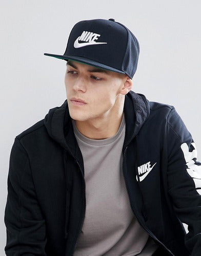 GORRA NIKE PRO FUTURA BLACK PLANA UNITALLA ADULTO
